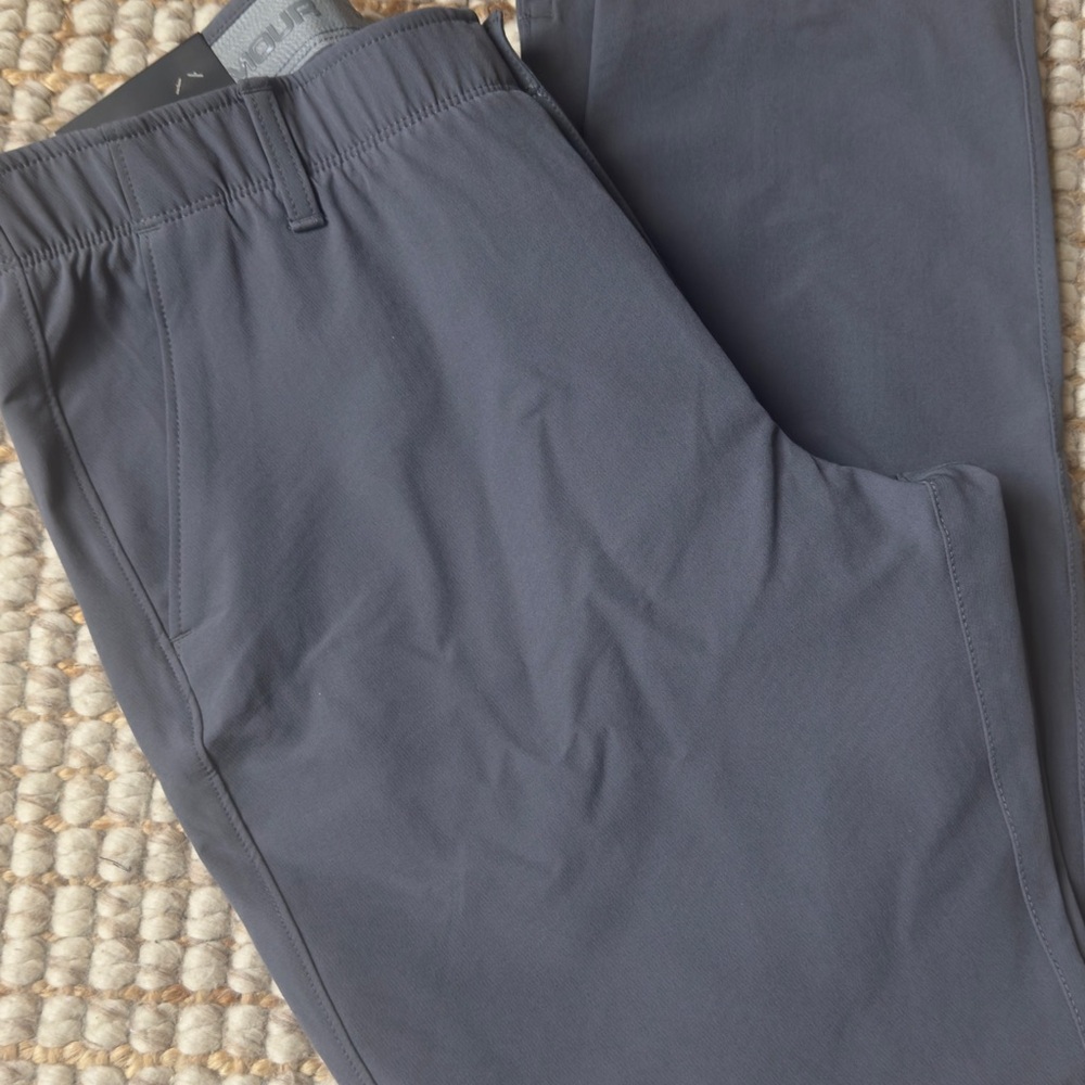 NWT Under Armour Golf Tapered Fit Pants Charcoal Color 34 x 30